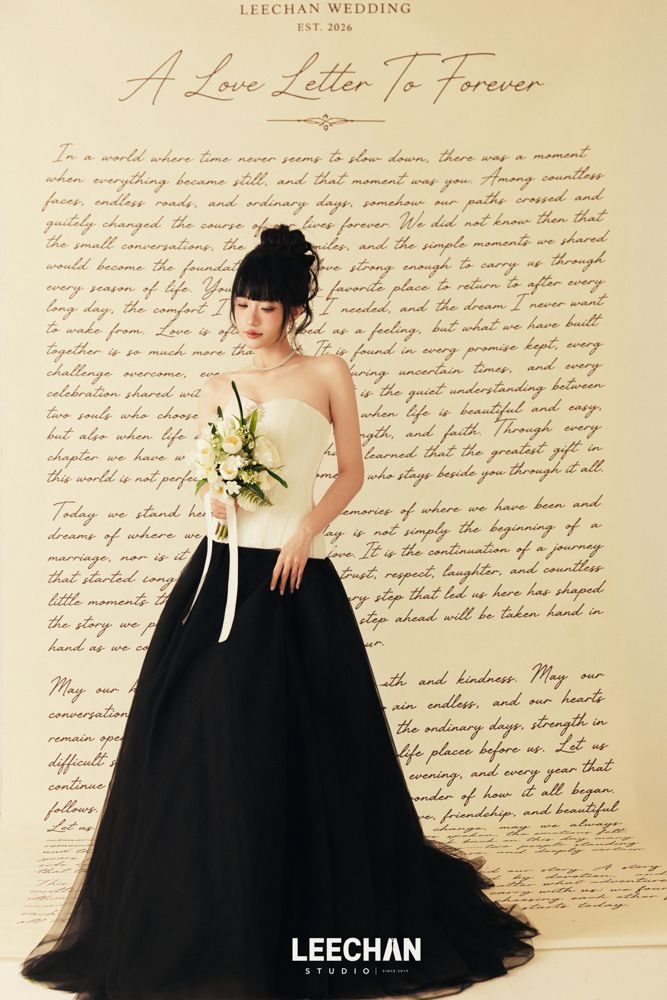 Ảnh cô dâu váy đen trắng tại LeeChan Wedding Studio